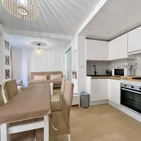 Apartamento Rocablanca Poniente *